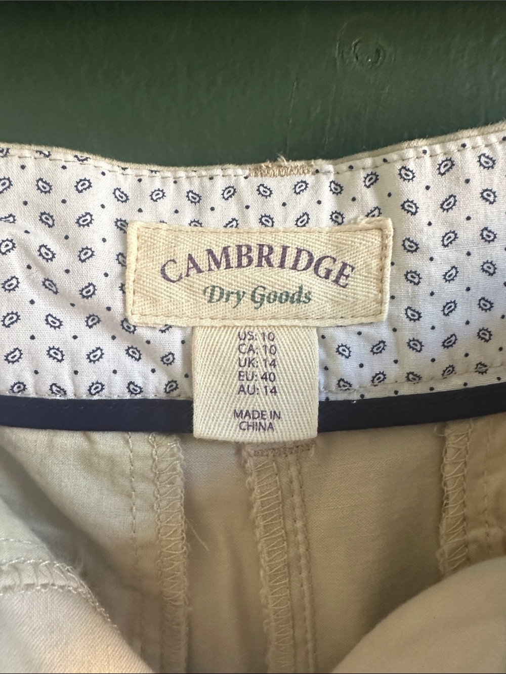 Cambridge Dry Goods Beige Rope-Belt Women's Shorts Size 10 NWT - Picture 2 of 12